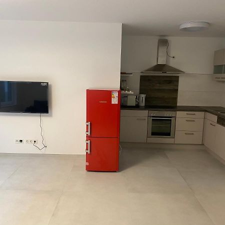 Charmante Ferienwohnung-Neubau- Таунусштайн Екстер'єр фото